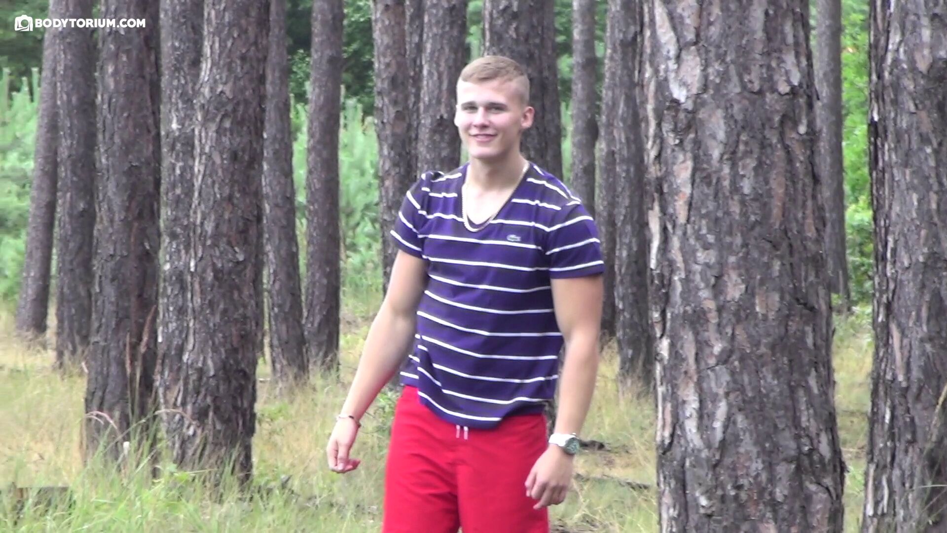 Teen Muscle Poses Outdoors